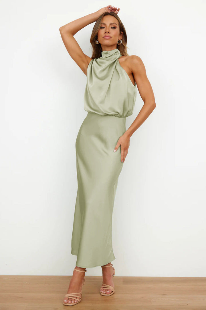 Ruby | Elegant evening dress with halter neck
