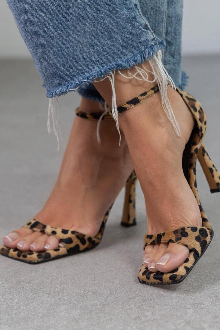 Giulietta | High heel sandals with leopard print