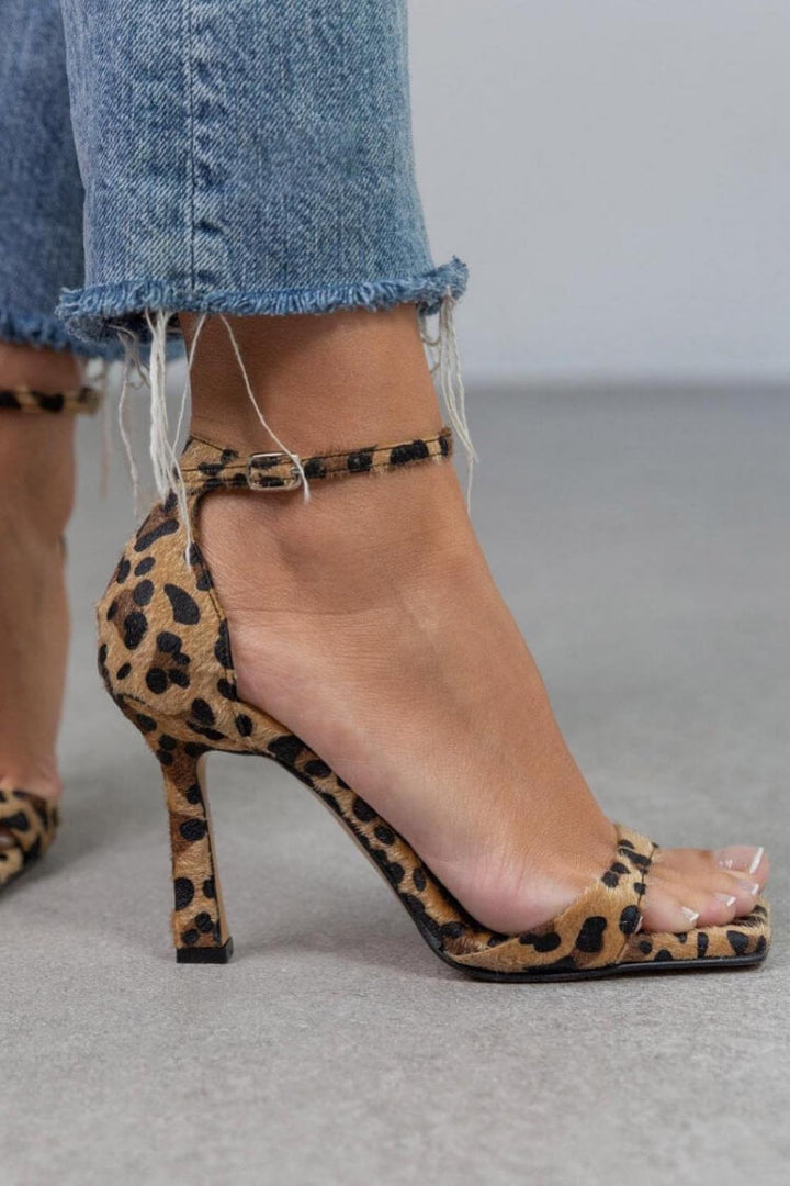 Giulietta | High heel sandals with leopard print
