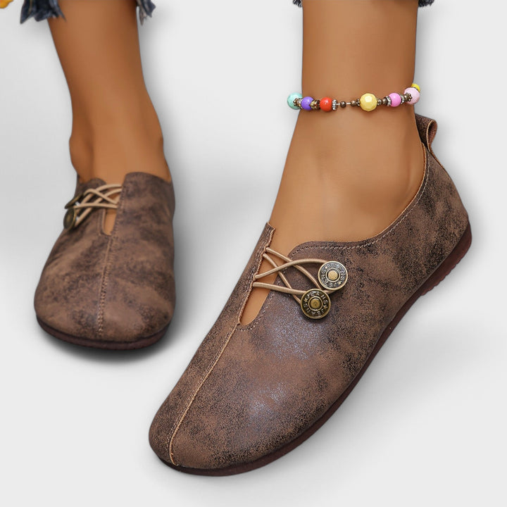 Noira | Suede Moccasin