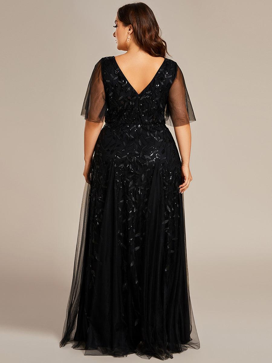 Kaylee | Long Romantic Shimmering Evening Dress with V-Neck and Straps