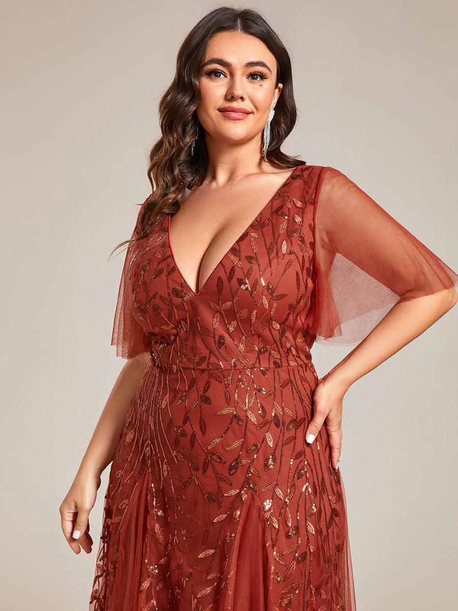 Kaylee | Long Romantic Shimmering Evening Dress with V-Neck and Straps
