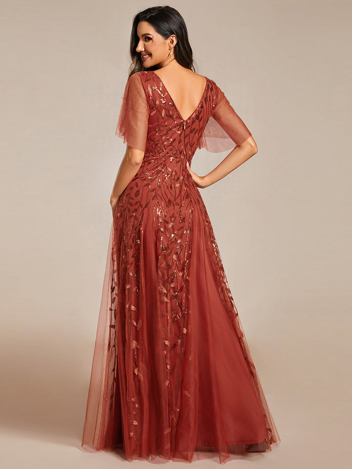Kaylee | Long Romantic Shimmering Evening Dress with V-Neck and Straps