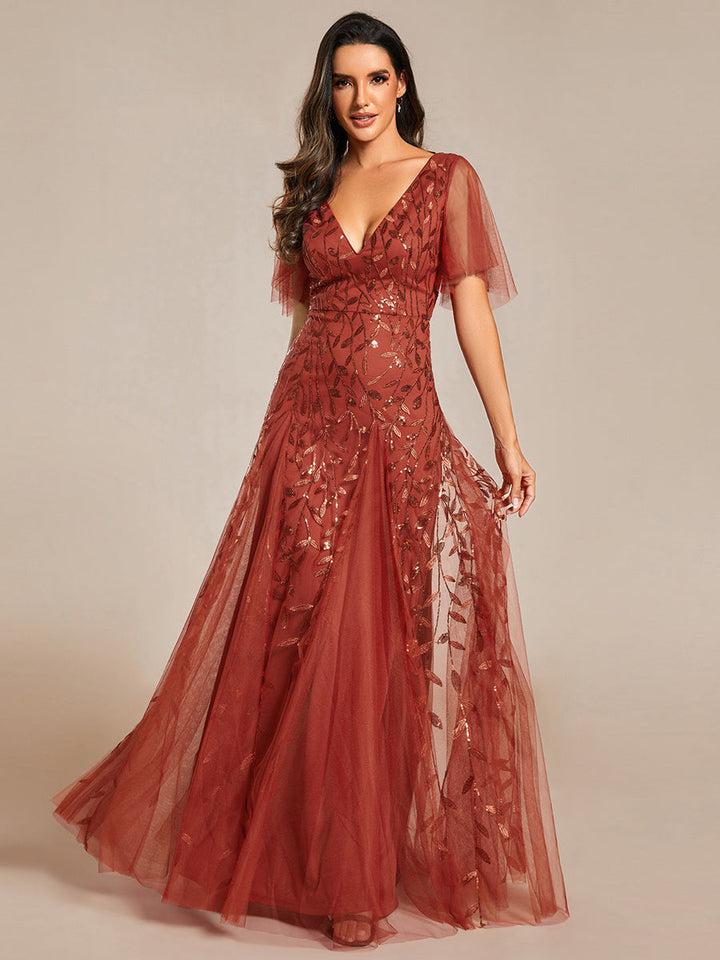 Kaylee | Long Romantic Shimmering Evening Dress with V-Neck and Straps
