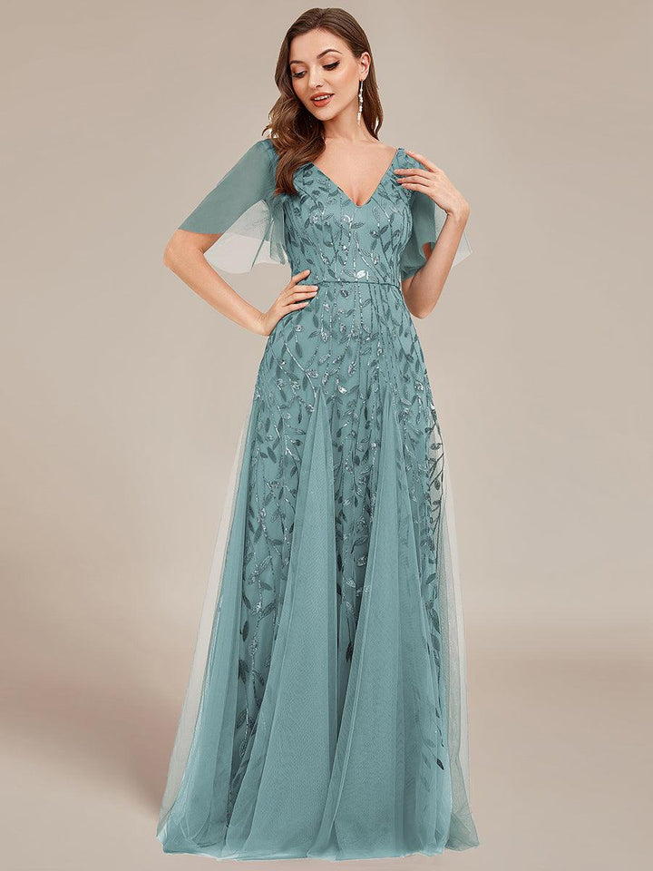 Kaylee | Long Romantic Shimmering Evening Dress with V-Neck and Straps