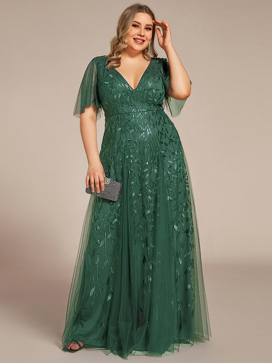 Kaylee | Long Romantic Shimmering Evening Dress with V-Neck and Straps