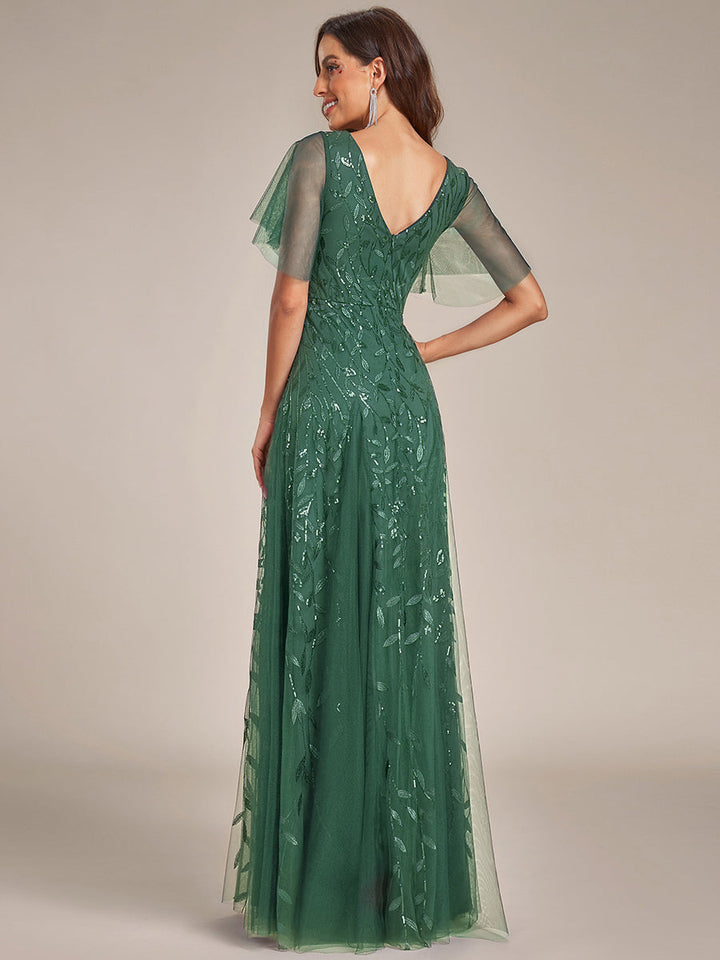 Kaylee | Long Romantic Shimmering Evening Dress with V-Neck and Straps