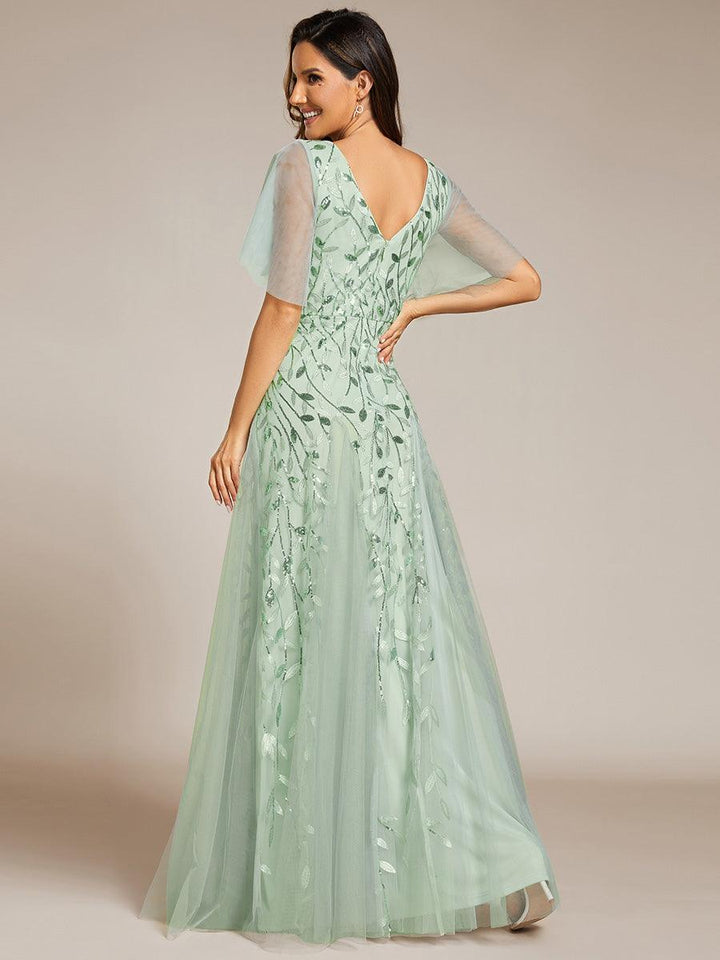 Kaylee | Long Romantic Shimmering Evening Dress with V-Neck and Straps