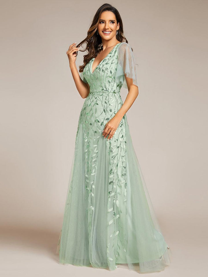 Kaylee | Long Romantic Shimmering Evening Dress with V-Neck and Straps