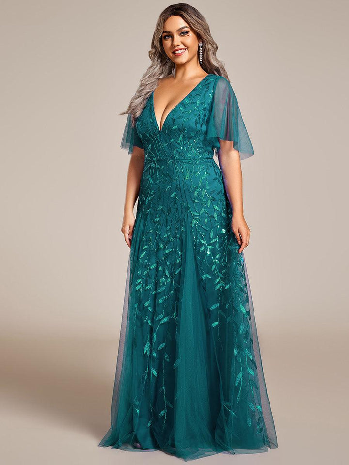 Kaylee | Long Romantic Shimmering Evening Dress with V-Neck and Straps