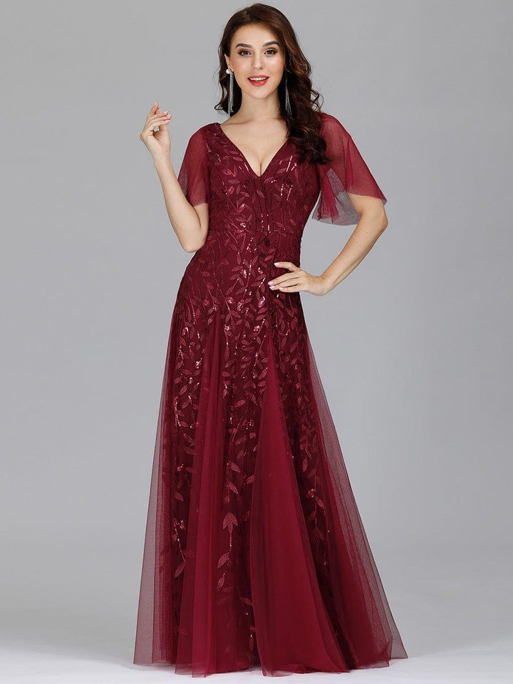 Kaylee | Long Romantic Shimmering Evening Dress with V-Neck and Straps