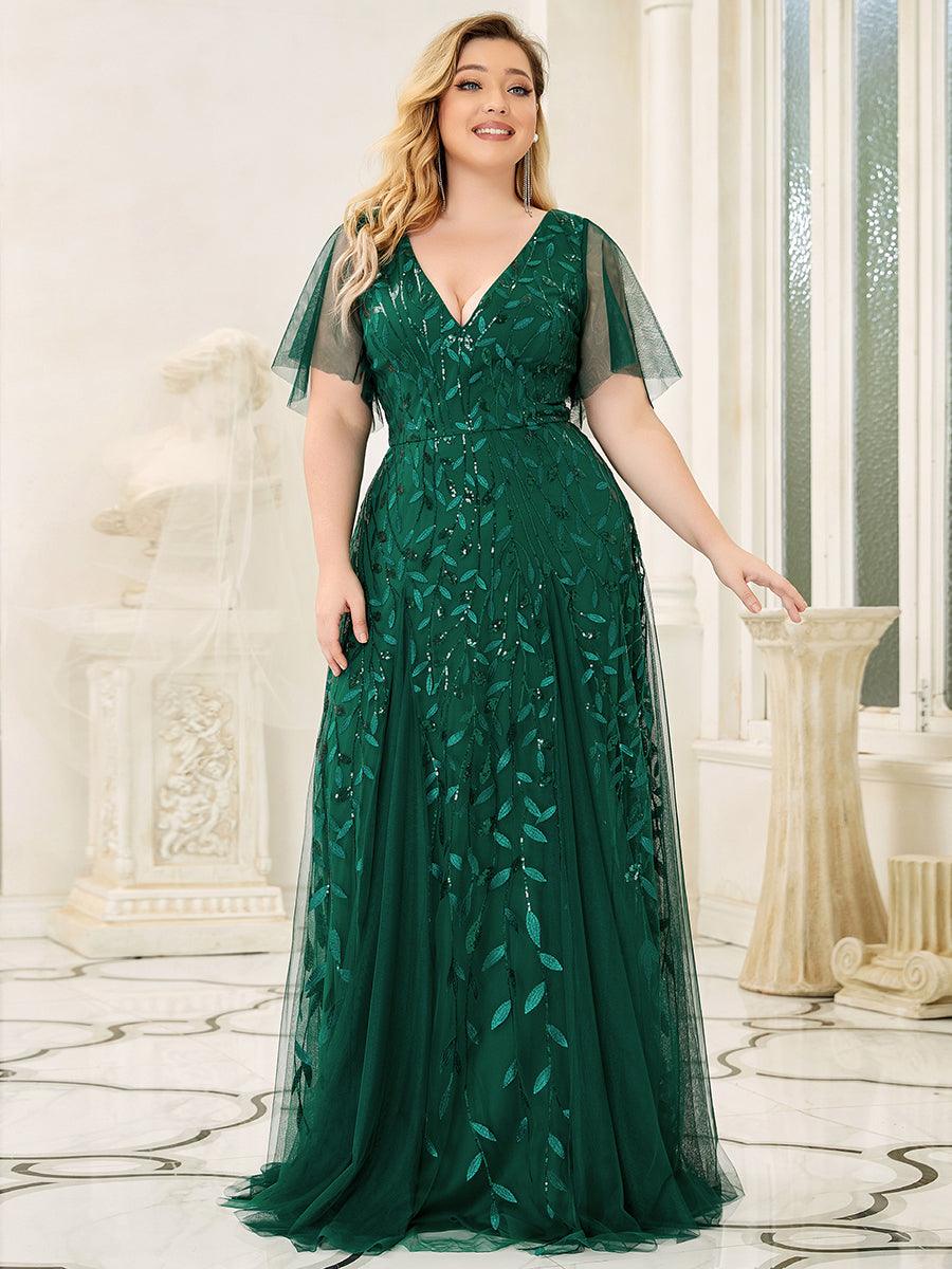 Kaylee | Long Romantic Shimmering Evening Dress with V-Neck and Straps
