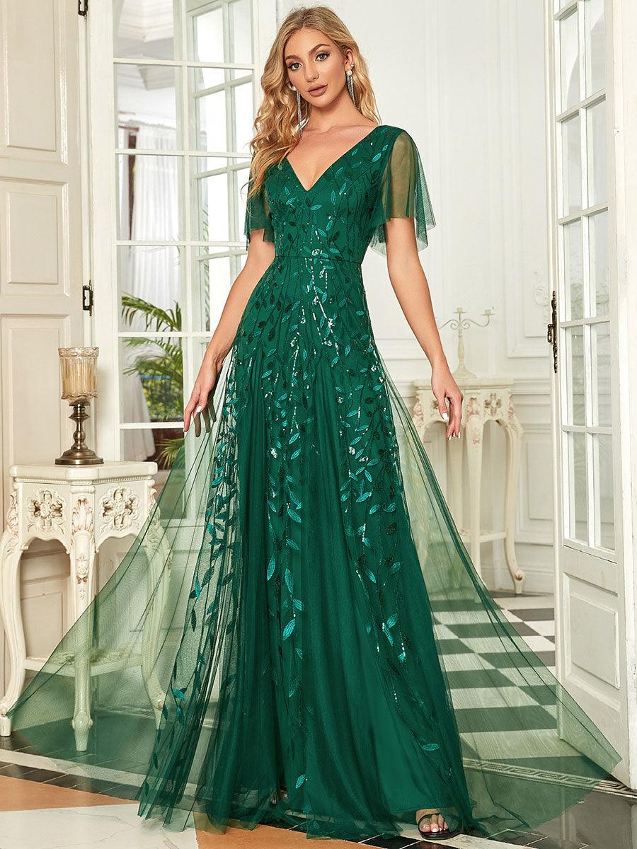 Kaylee | Long Romantic Shimmering Evening Dress with V-Neck and Straps