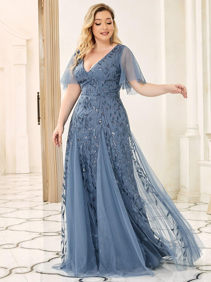 Kaylee | Long Romantic Shimmering Evening Dress with V-Neck and Straps