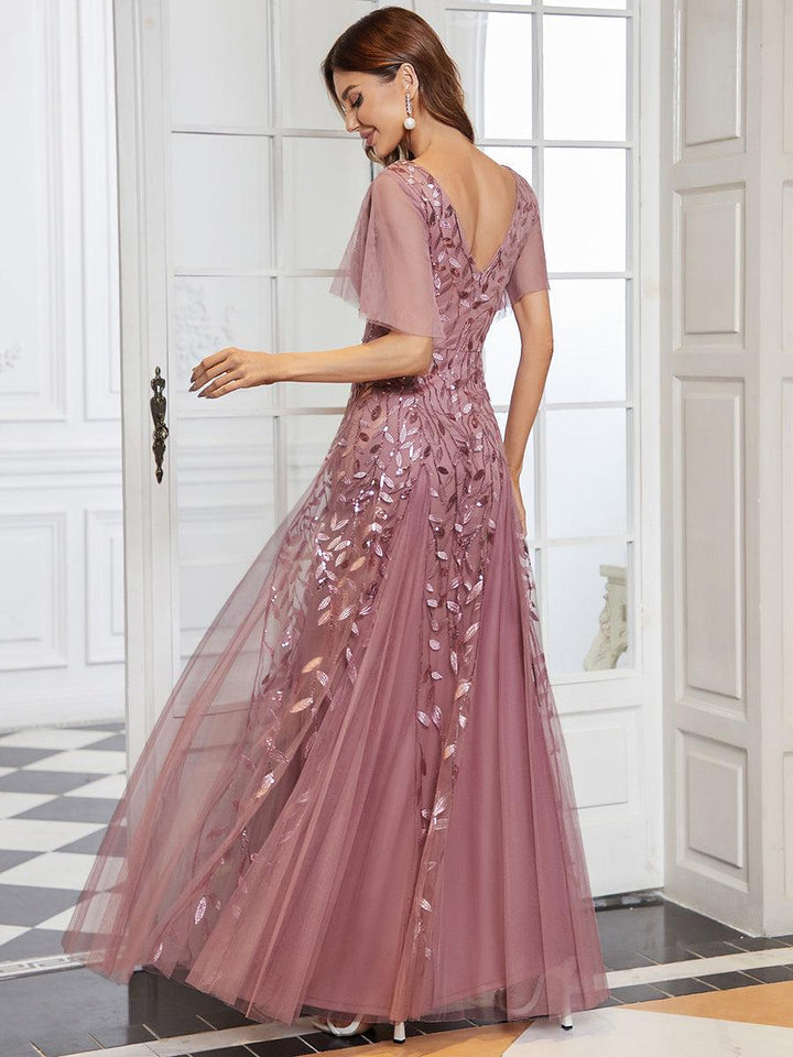 Kaylee | Long Romantic Shimmering Evening Dress with V-Neck and Straps