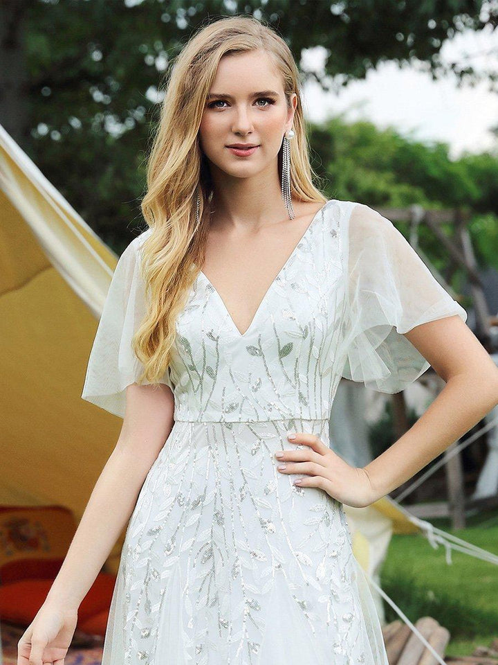 Kaylee | Long Romantic Shimmering Evening Dress with V-Neck and Straps