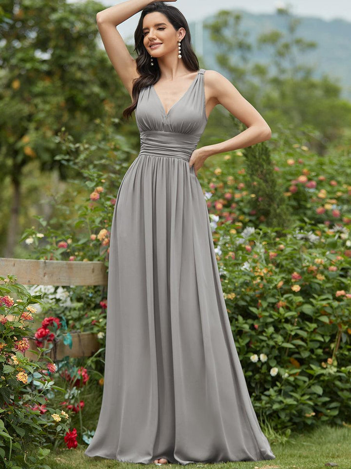 Vanessa | Sleeveless Pleated Party Dress with V-Neck