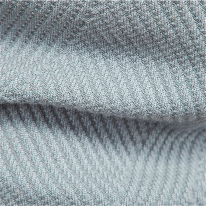 Austin - Ultra-Lightweight Knit Sweater