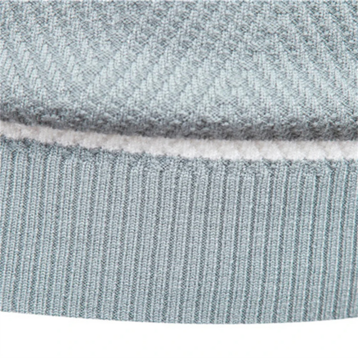 Austin - Ultra-Lightweight Knit Sweater