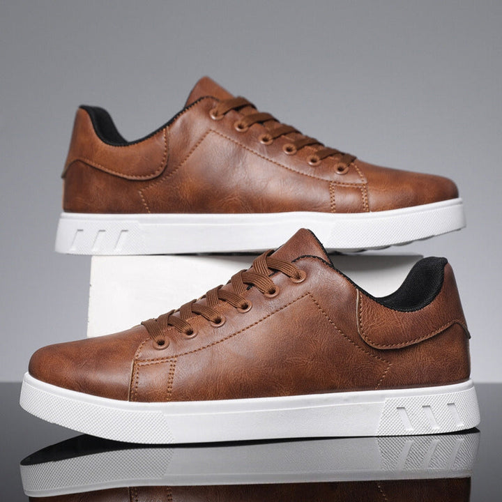 Ashton - Timeless Sneakers