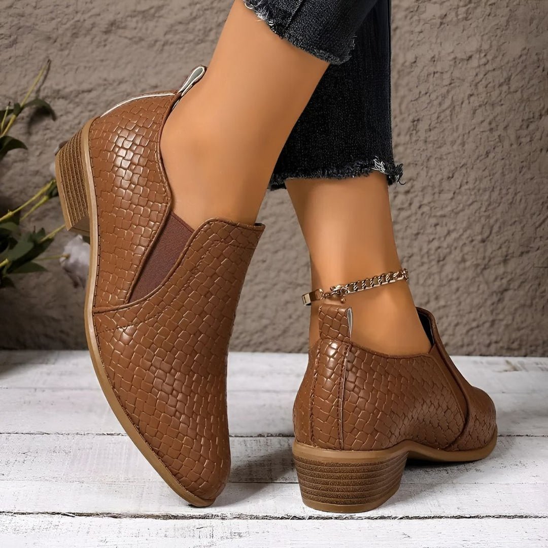 Alexia | Elegant and Comfortable Oxford Shoes