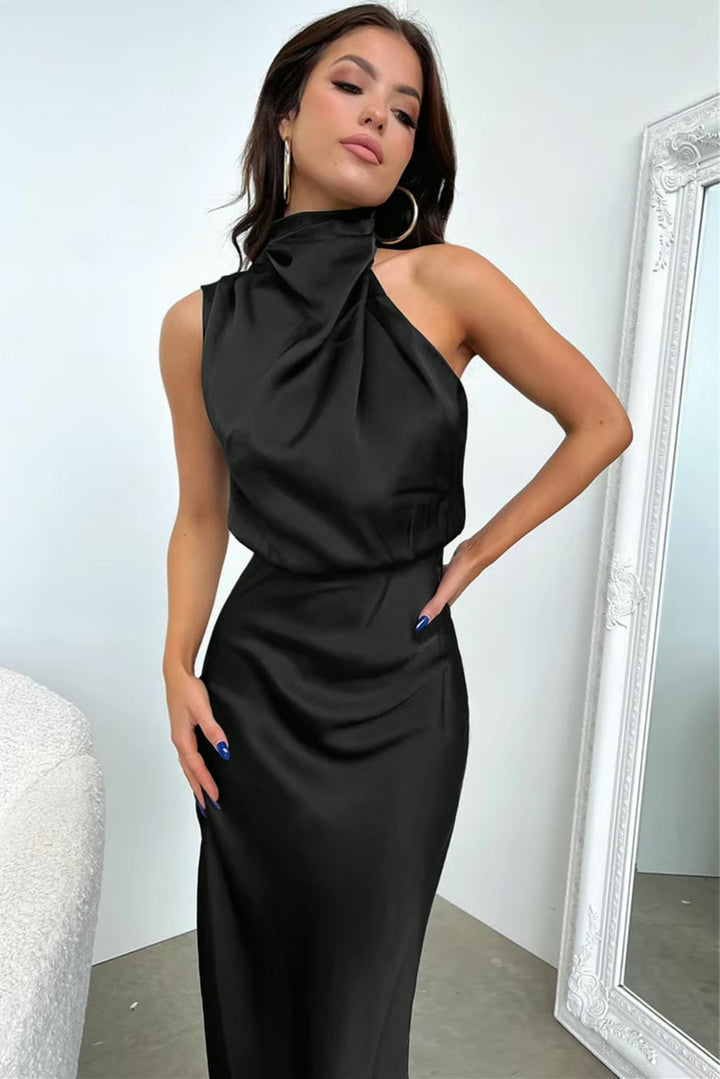 Ruby | Elegant evening dress with halter neck