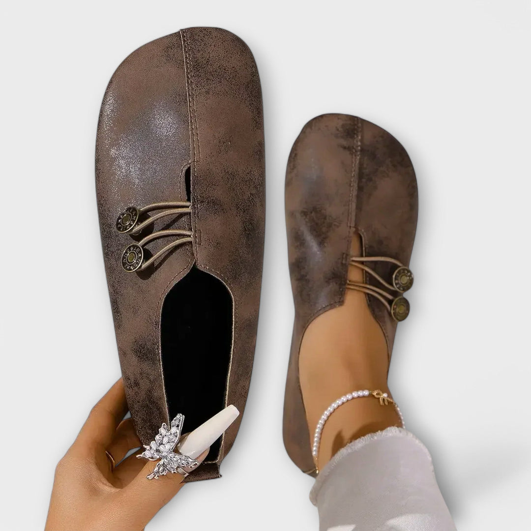 Noira | Suede Moccasin
