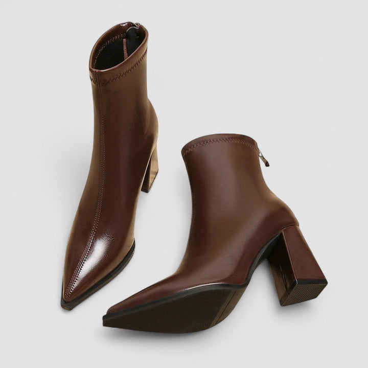 Roseanne - The perfect balance between sophistication and comfort