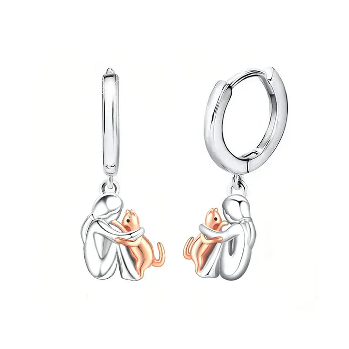 Cat Hug - Earring (Round Clasp)