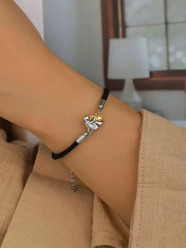 Dog Hug - Bracelet
