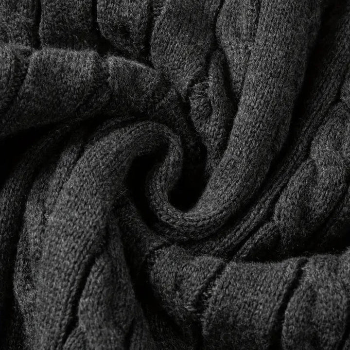 Evan - Adjustable Knit Pullover