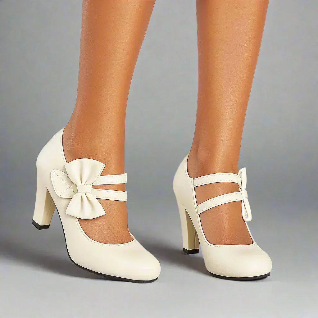 Belva | Heels with Bow