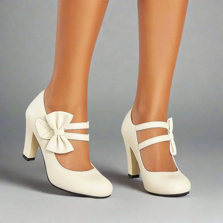 Belva | Heels with Bow
