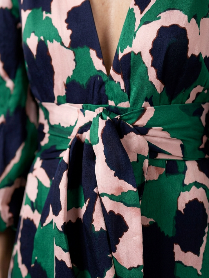 Anna | Maxi dress with long sleeves and tied waist