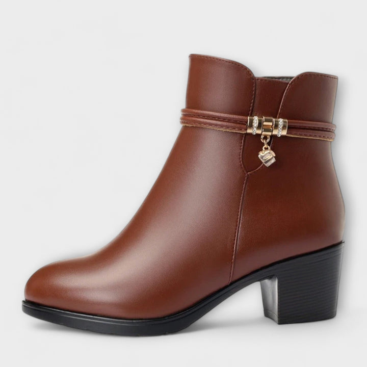 Freda - Elegant Winter Boots