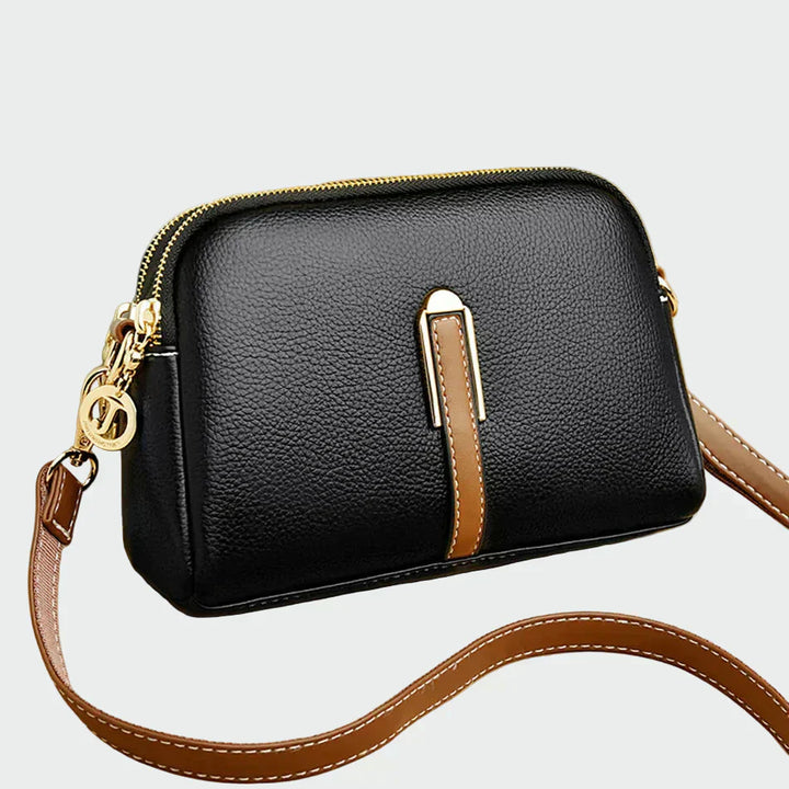 Elegant leather shoulder bag