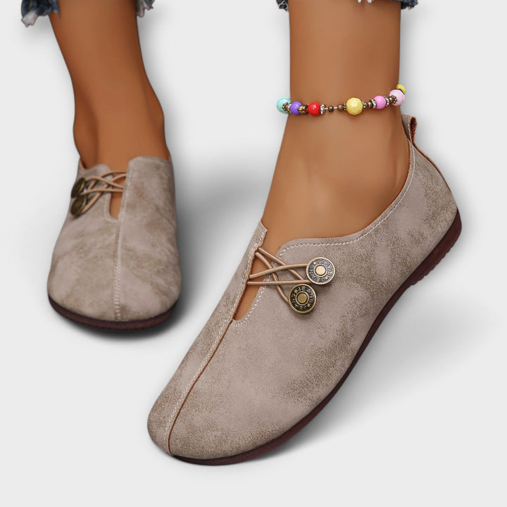 Noira | Suede Moccasin
