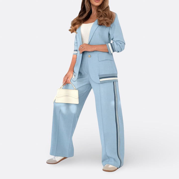 Clarissa - Elegant Casual Outfit
