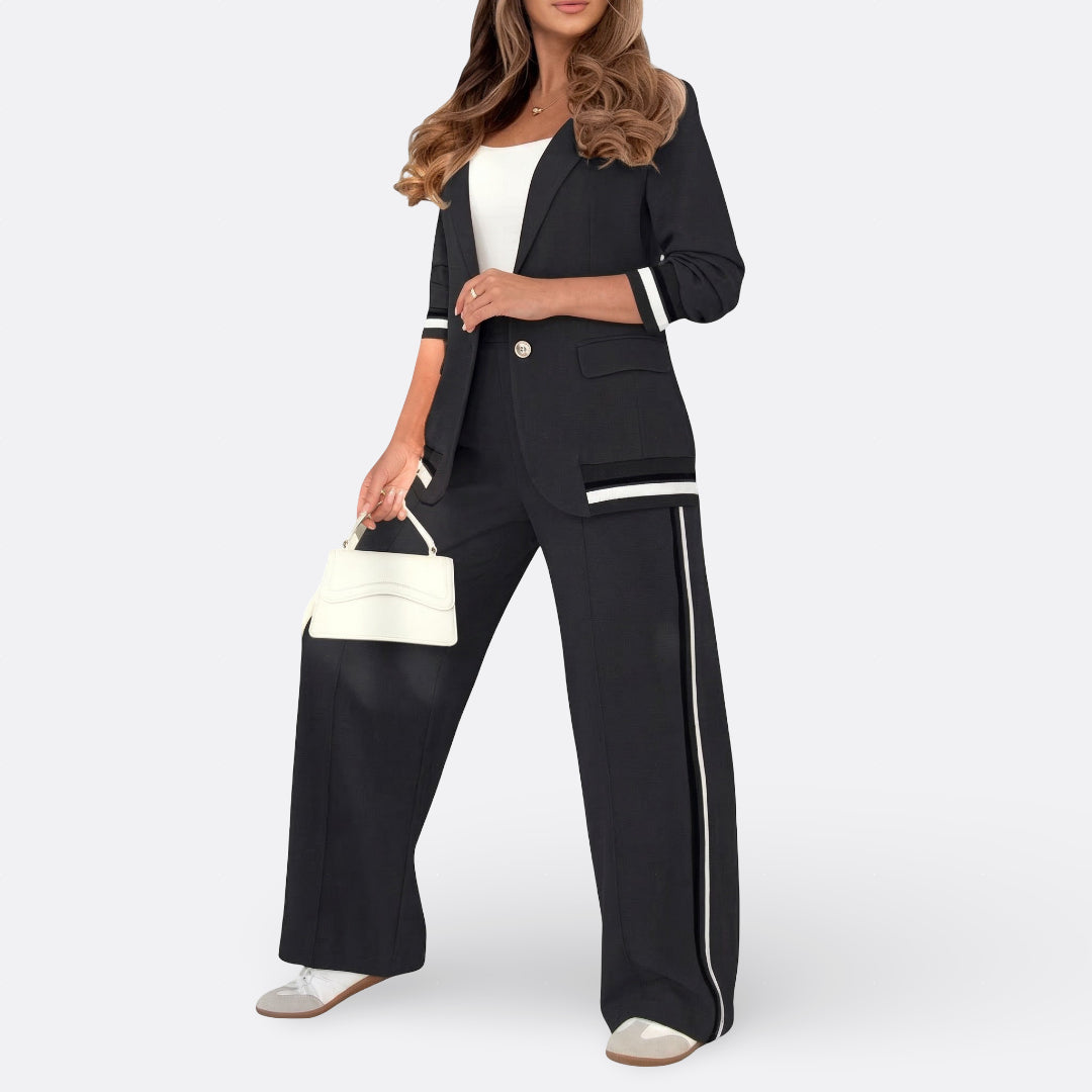 Clarissa - Elegant Casual Outfit