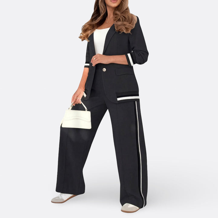 Clarissa - Elegant Casual Outfit