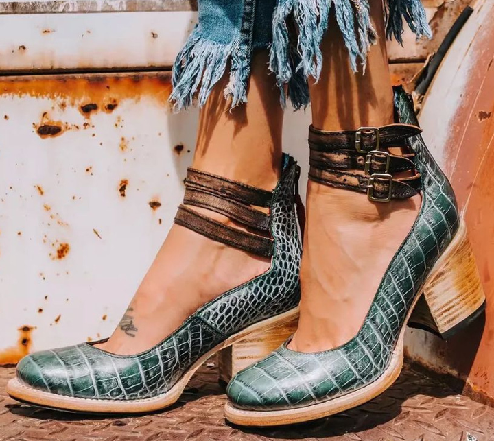 Ginevra | High heels with multiple straps and thick sole