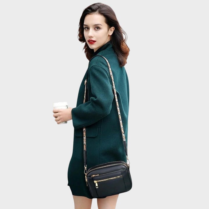 Lia - Refined Shoulder Bag