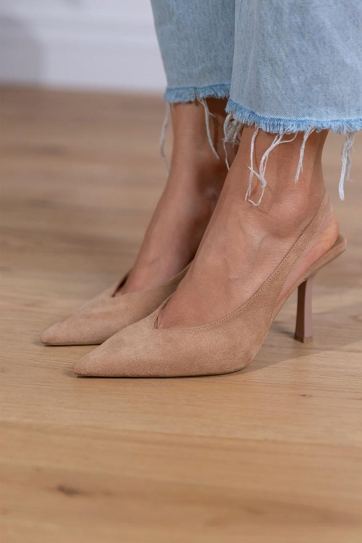 Marlowe | Slingback pumps in nude with a thin heel