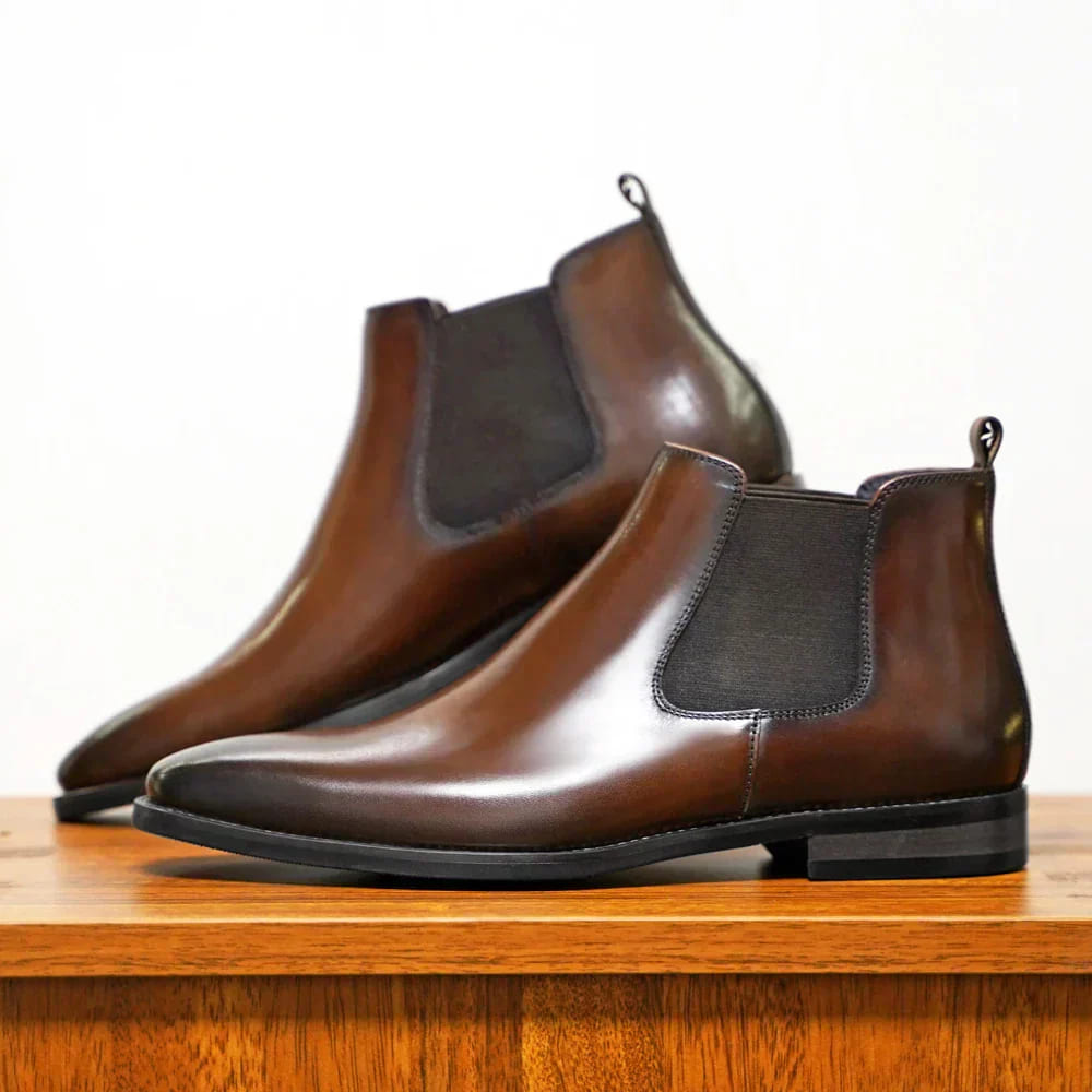 Pierce - Chelsea Boots in Leather