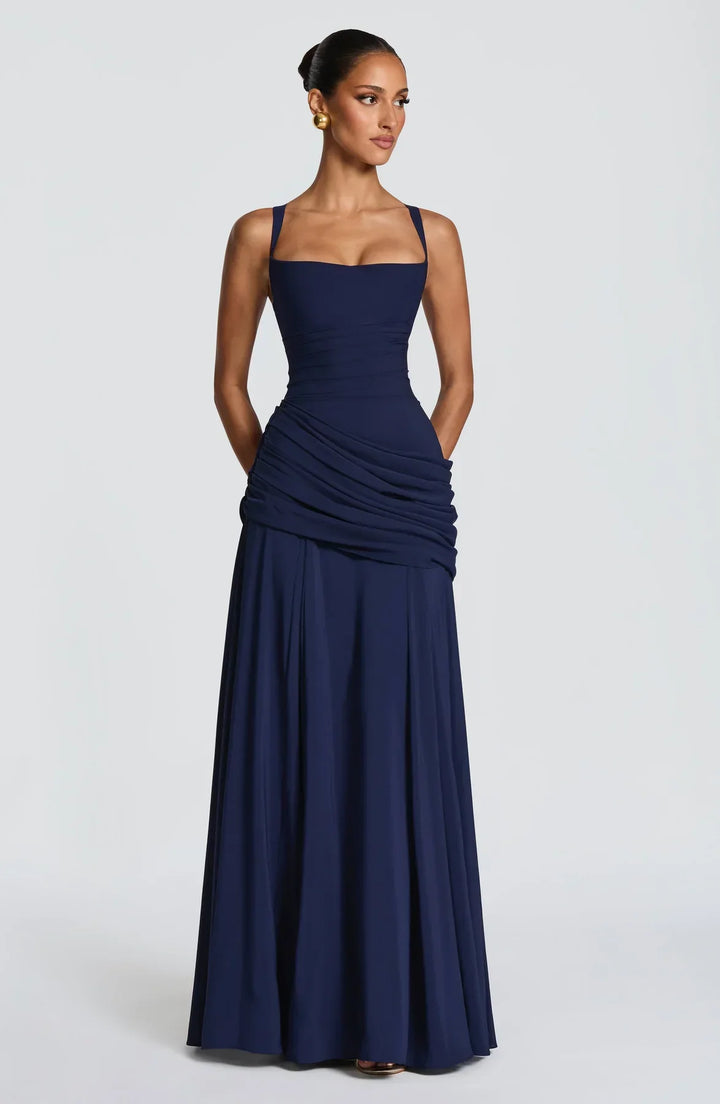 Hailey | Maxi dress with heart-shaped neckline and asymmetrical ruching