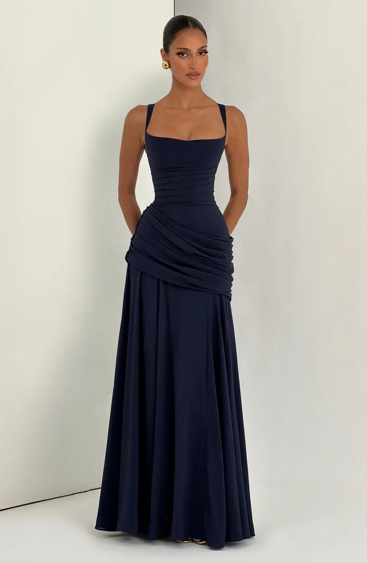 Hailey | Maxi dress with heart-shaped neckline and asymmetrical ruching